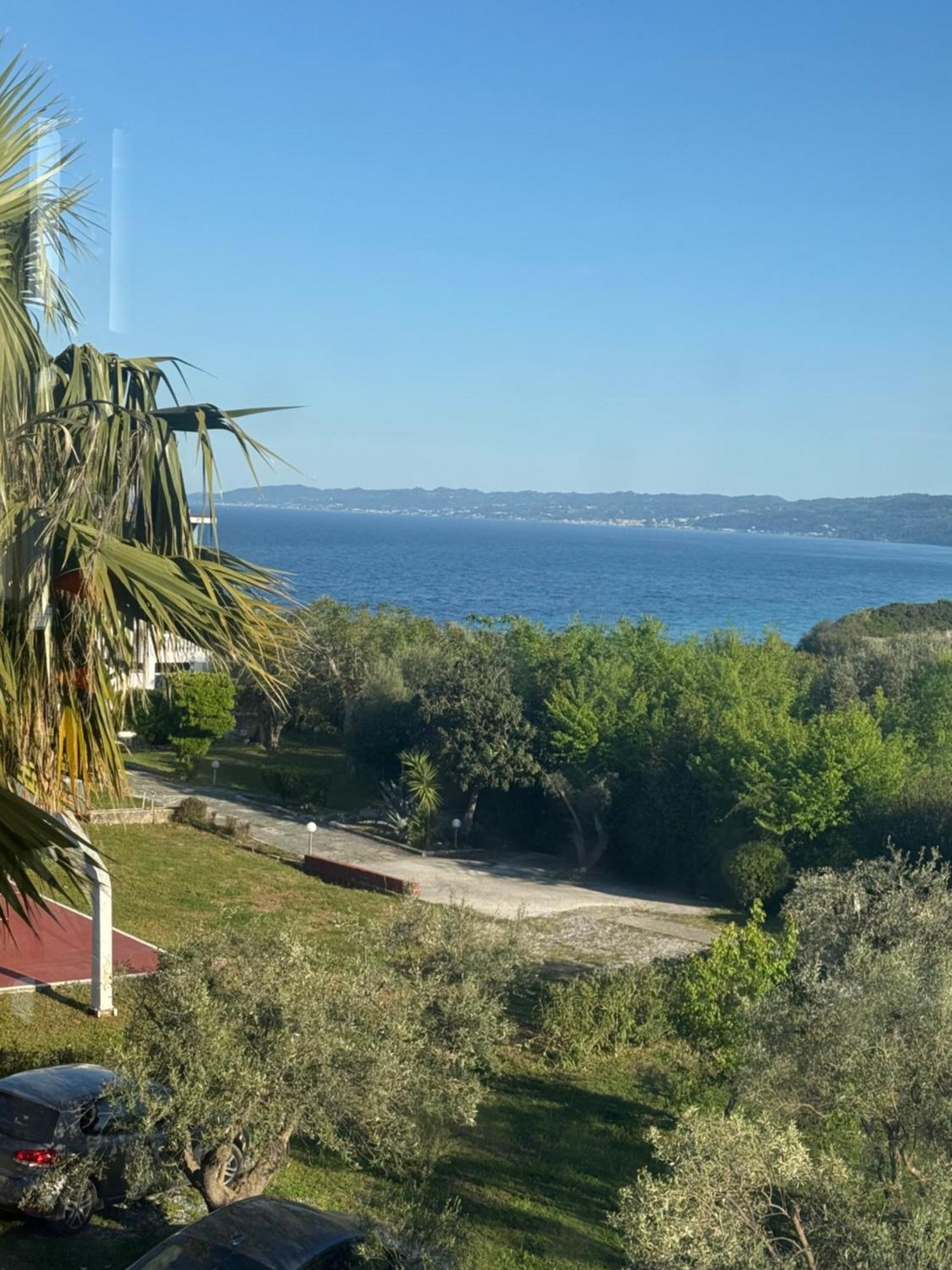Villa Evita , Penthouse, 53M2 ,Athytos 450M From The Beach Afytos Exterior foto