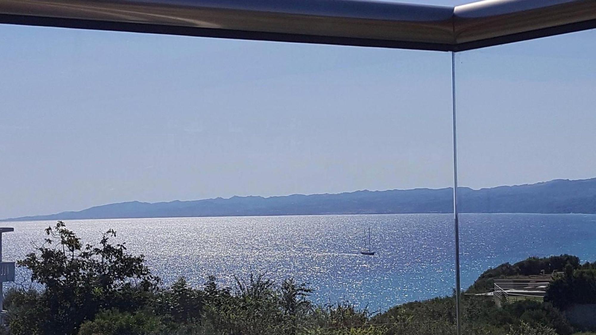 Villa Evita , Penthouse, 53M2 ,Athytos 450M From The Beach Afytos Exterior foto