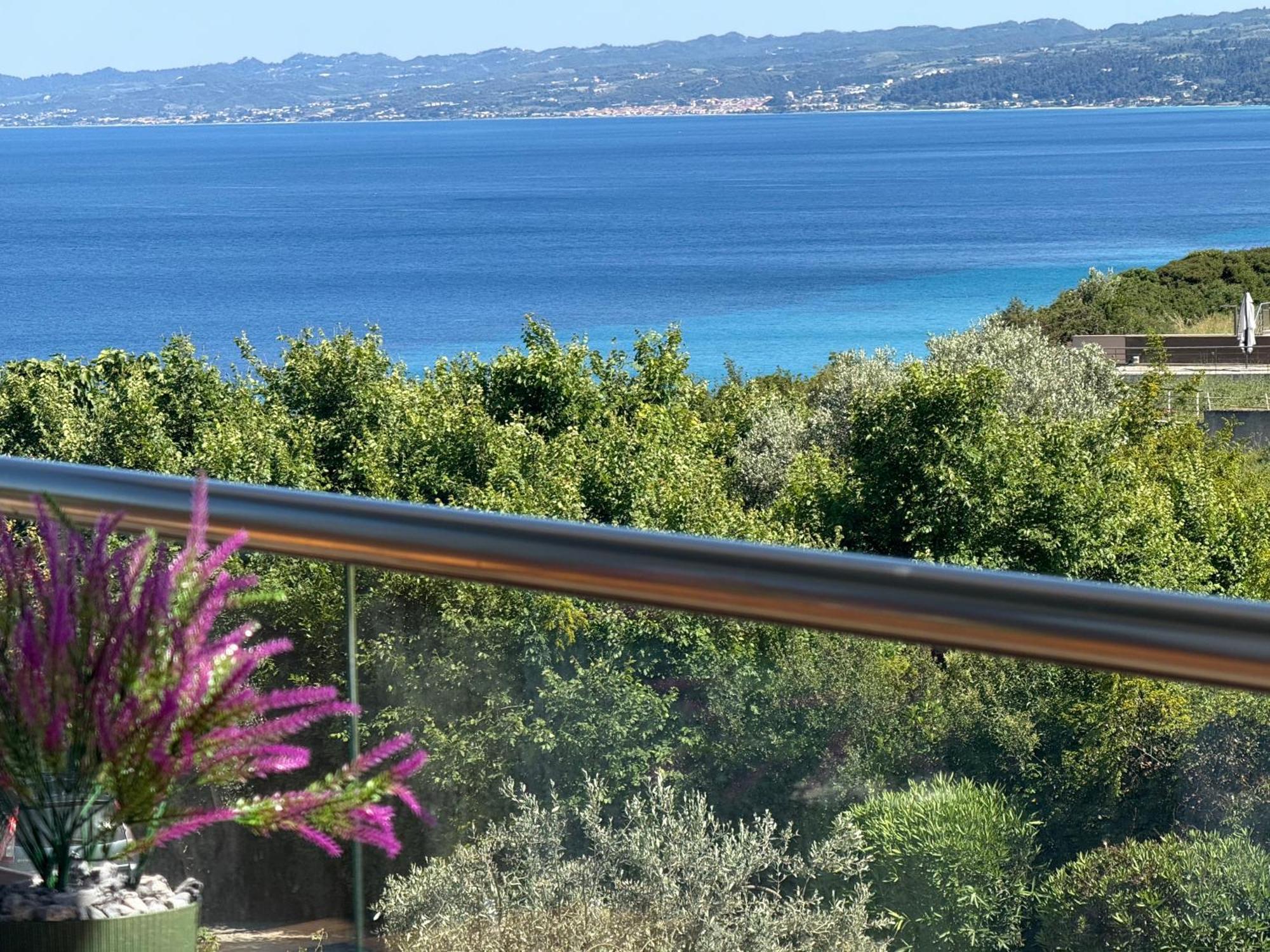 Villa Evita , Penthouse, 53M2 ,Athytos 450M From The Beach Afytos Exterior foto